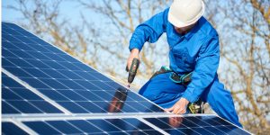 Installation Maintenance Panneaux Solaires Photovoltaïques à Ardes